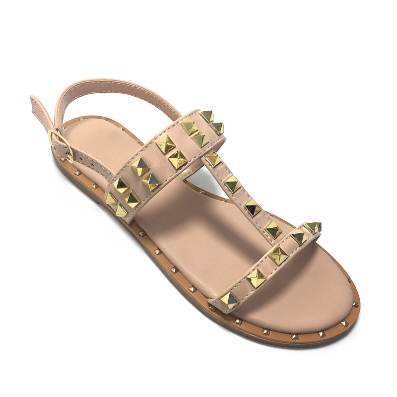 Refineda Flat Sandals with square pointed Rivets a3